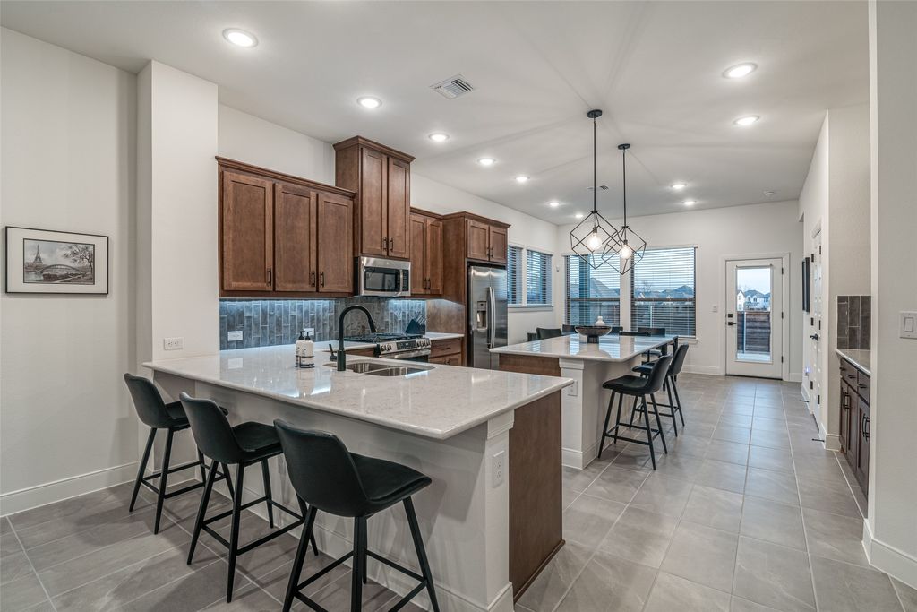 2133 Jade Forest Lane, Mesquite, TX 75181