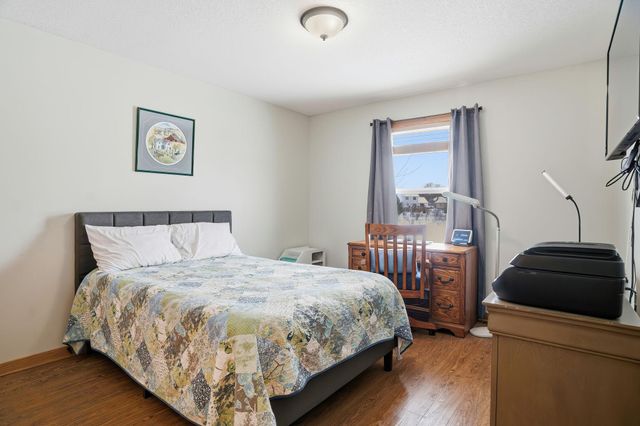 38282 Explorer Circle, North Branch, MN 55056