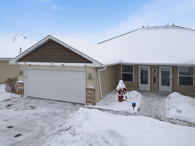 38282 Explorer Circle, North Branch, MN 55056