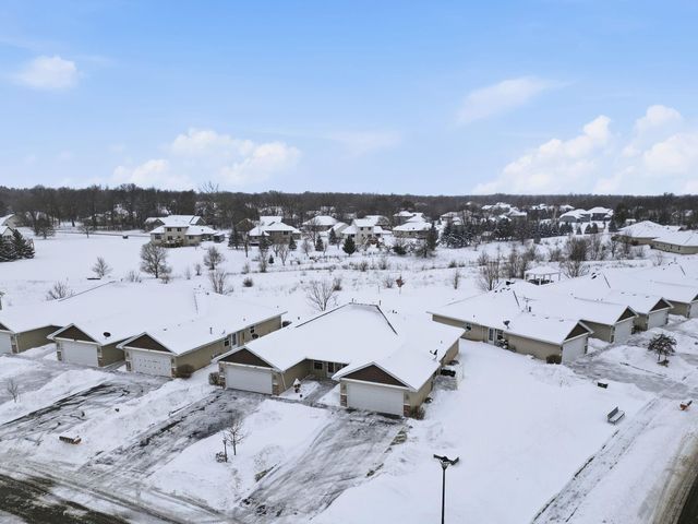 38282 Explorer Circle, North Branch, MN 55056