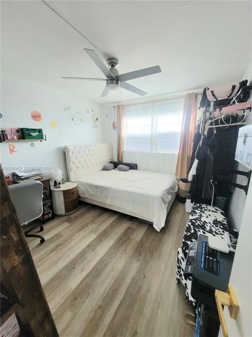 1780 NE 191st Street 6112, Miami, FL 33179