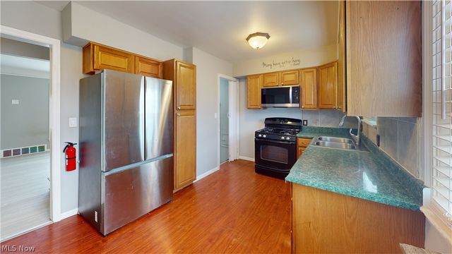 30008 Mildred Drive, Willowick, OH 44095