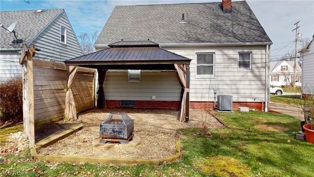 30008 Mildred Drive, Willowick, OH 44095