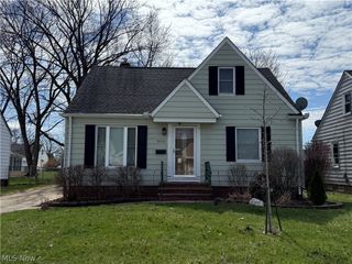 30008 Mildred Drive, Willowick, OH 44095