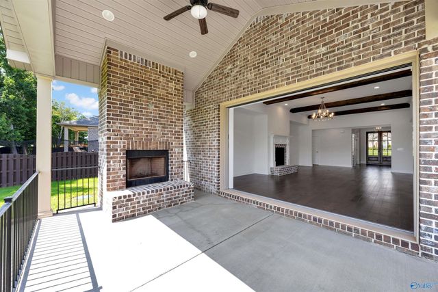 212 Idle Creek Drive, Huntsville, AL 35811