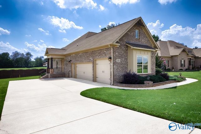212 Idle Creek Drive, Huntsville, AL 35811