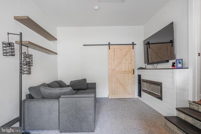 3909 LANCASTER RING RD, Fredericksburg, VA 22408