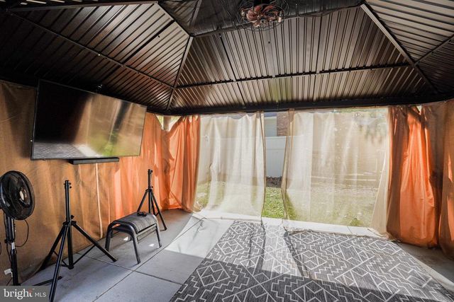 3909 LANCASTER RING RD, Fredericksburg, VA 22408