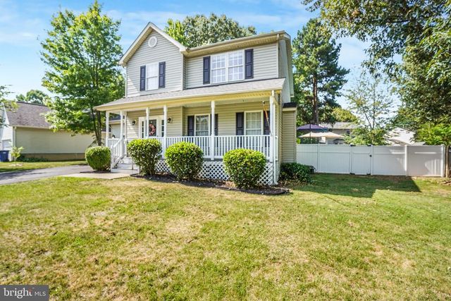 3909 LANCASTER RING RD, Fredericksburg, VA 22408