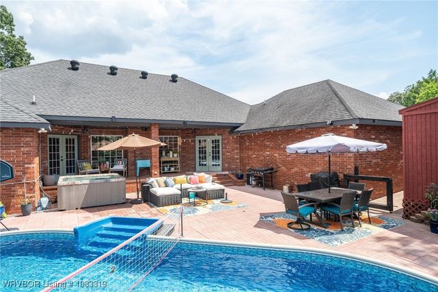 1952 Kilgore Lane, Van Buren, AR 72956