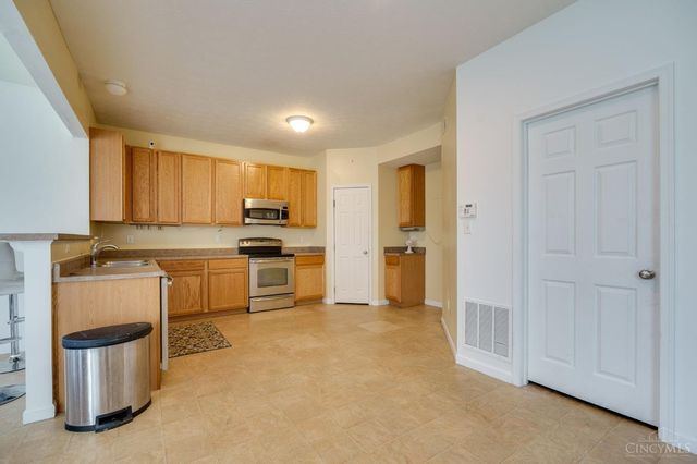 5561 Sagewood Drive, Miami Twp, OH 45342
