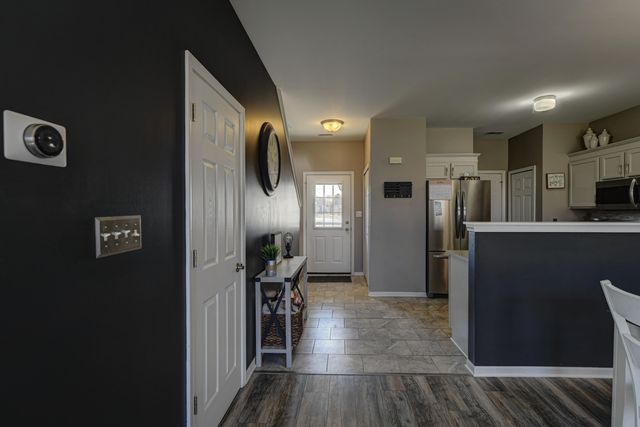 1743 Springtime Court, Dyer, IN 46311