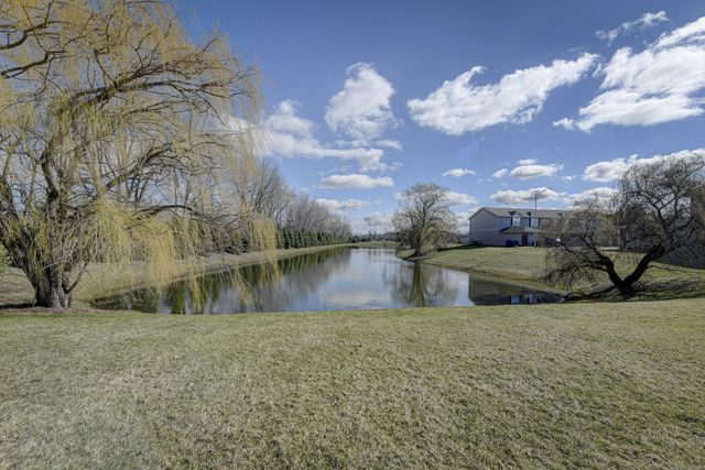 1743 Springtime Court, Dyer, IN 46311