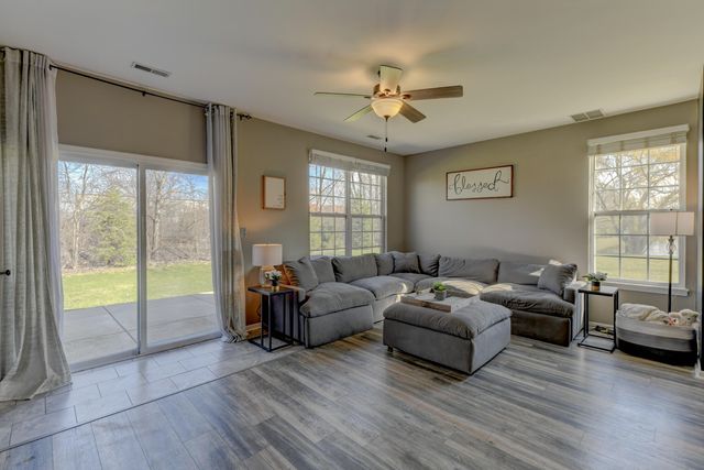 1743 Springtime Court, Dyer, IN 46311