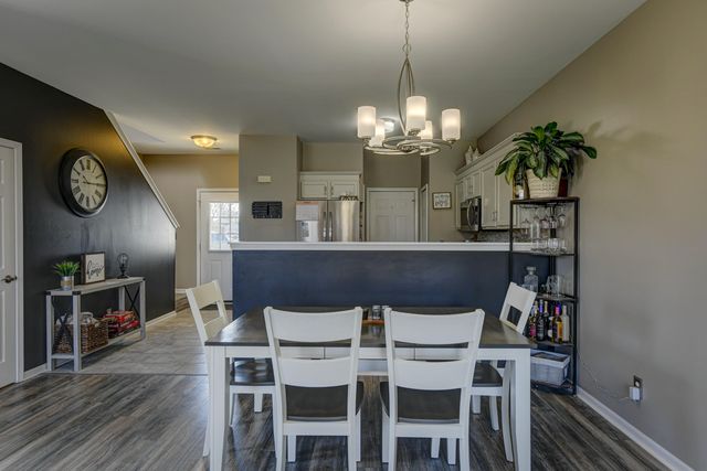 1743 Springtime Court, Dyer, IN 46311