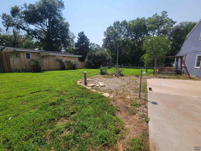 500 SE Rodgers ST, Topeka, KS 66607
