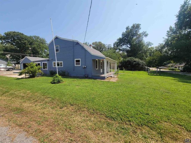 500 SE Rodgers ST, Topeka, KS 66607