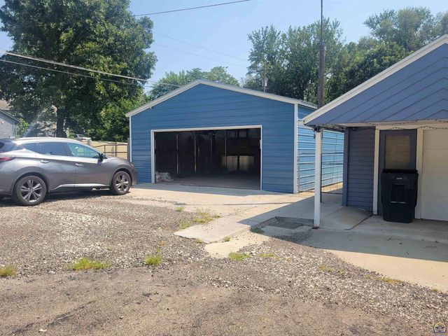 500 SE Rodgers ST, Topeka, KS 66607
