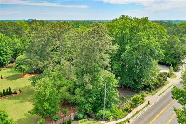 3127 Post Oak Tritt Road, Marietta, GA 30062