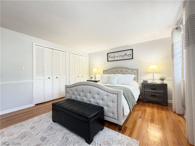 8124 Forest Court N, North Royalton, OH 44133