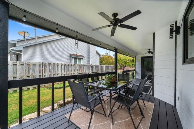 5608 Cox St, Bel Aire, KS 67220