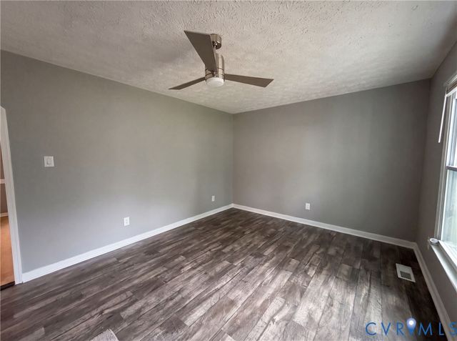 2700 Tipton St, South Chesterfield, VA 23834