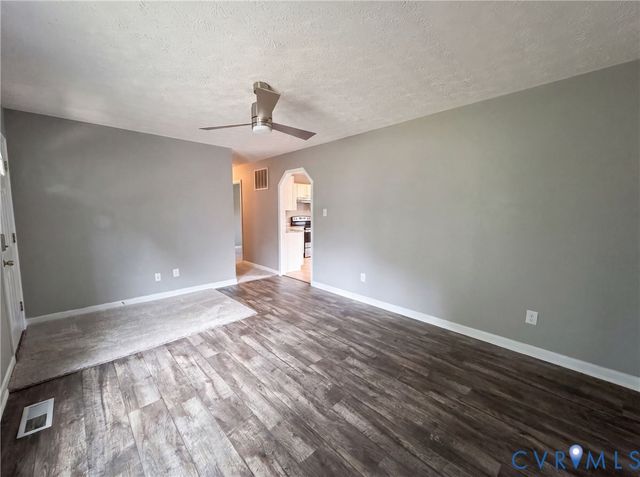 2700 Tipton St, South Chesterfield, VA 23834