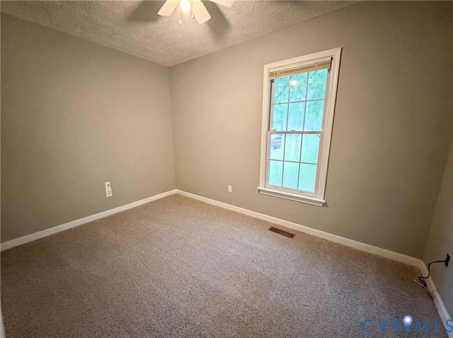 2700 Tipton St, South Chesterfield, VA 23834