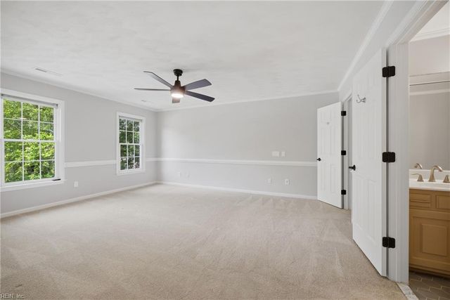 5345 Lake Lawson RD, Virginia Beach, VA 23455