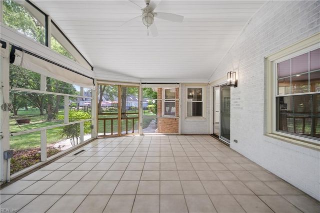 5345 Lake Lawson RD, Virginia Beach, VA 23455