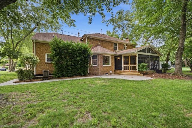 5345 Lake Lawson RD, Virginia Beach, VA 23455