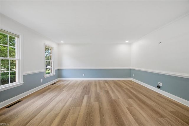 5345 Lake Lawson RD, Virginia Beach, VA 23455