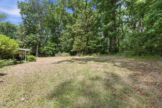 609 Canterbury Road, Sanford, NC 27330