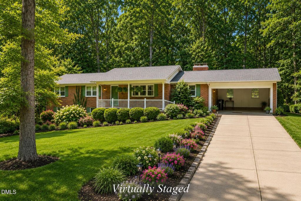 609 Canterbury Road, Sanford, NC 27330