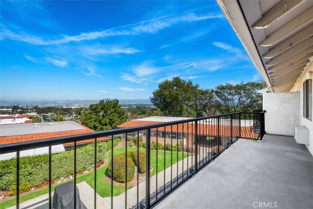 3110 Via Serena South P, Laguna Woods, CA 92637