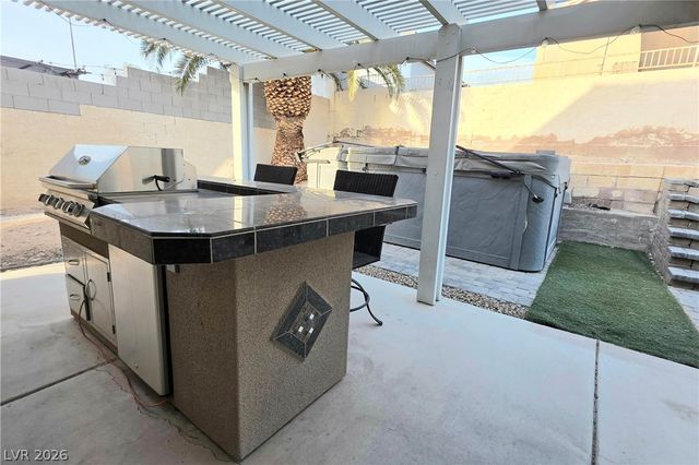 1420 Rose Garden Lane, Las Vegas, NV 89142