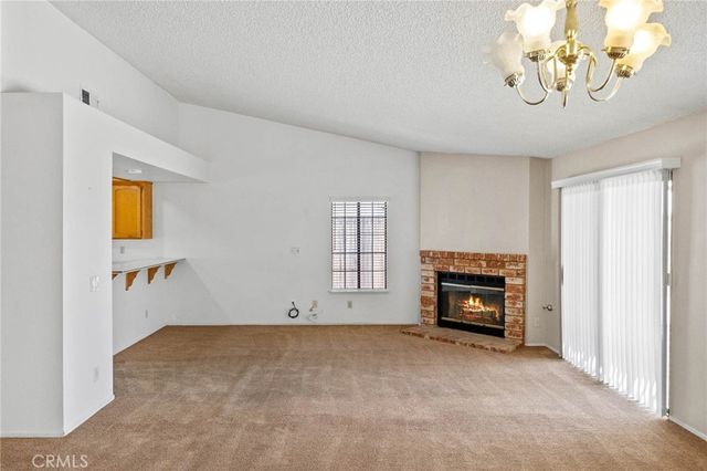 8643 Panorama, Hesperia, CA 92344