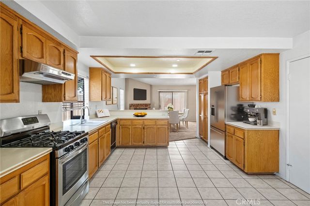 8643 Panorama, Hesperia, CA 92344