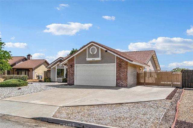 8643 Panorama, Hesperia, CA 92344