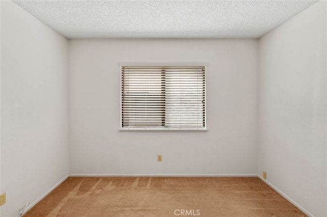 8643 Panorama, Hesperia, CA 92344