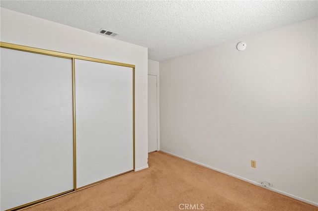 8643 Panorama, Hesperia, CA 92344