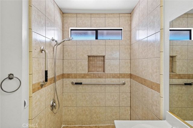 8643 Panorama, Hesperia, CA 92344