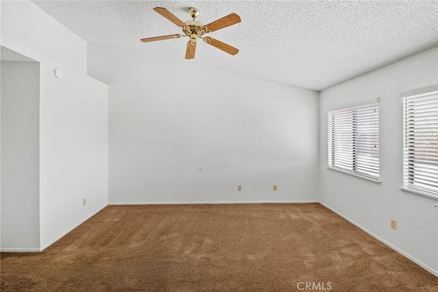 8643 Panorama, Hesperia, CA 92344
