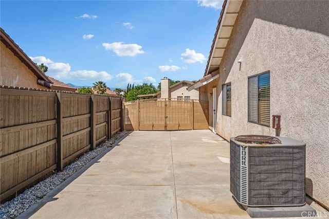 8643 Panorama, Hesperia, CA 92344