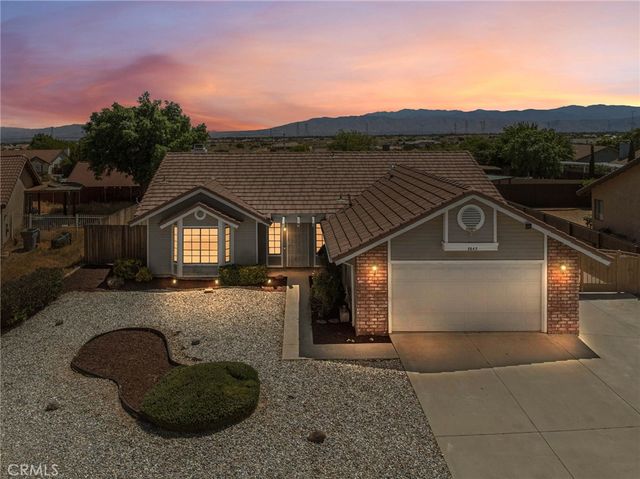 8643 Panorama, Hesperia, CA 92344