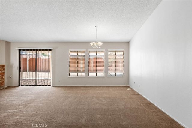 8643 Panorama, Hesperia, CA 92344