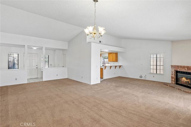 8643 Panorama, Hesperia, CA 92344