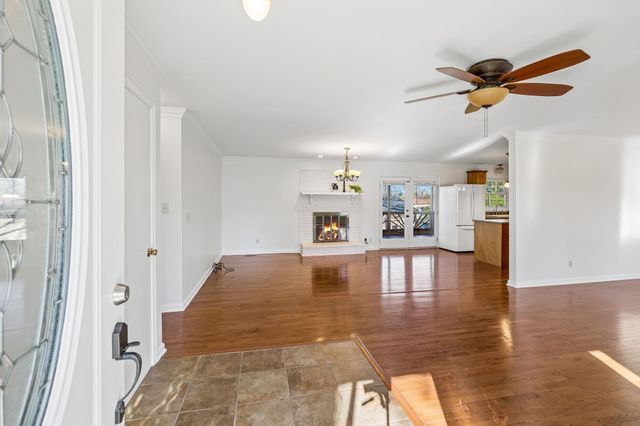 1013 Britton Ave, Gallatin, TN 37066