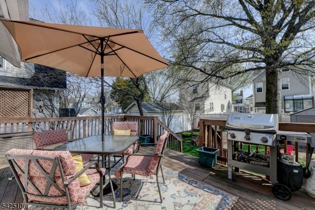 157 Berwyn St, Roselle Park Boro, NJ 07204