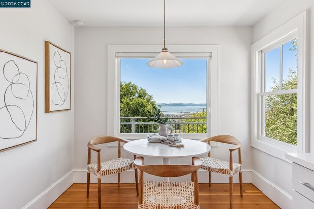 212 Yale Ave, Kensington, CA 94708